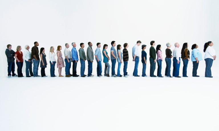 Queuing People