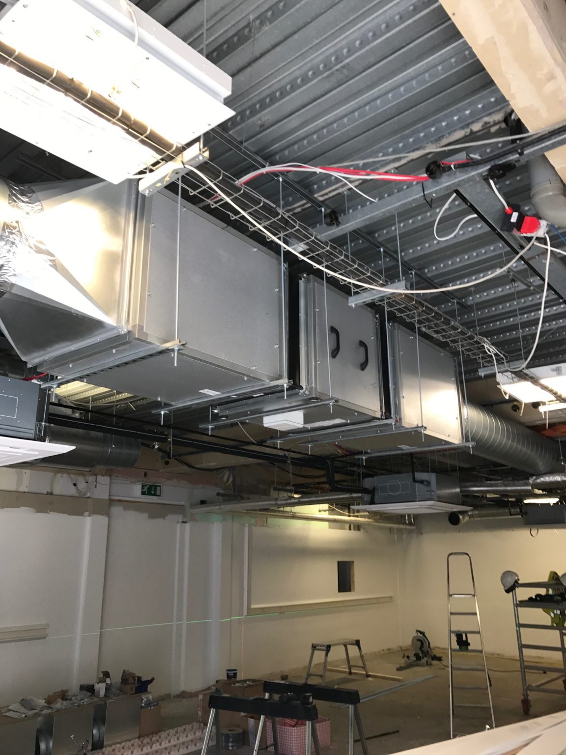 CL2 Containment Lab / Cleanroom Hybrid Technickon Ltd